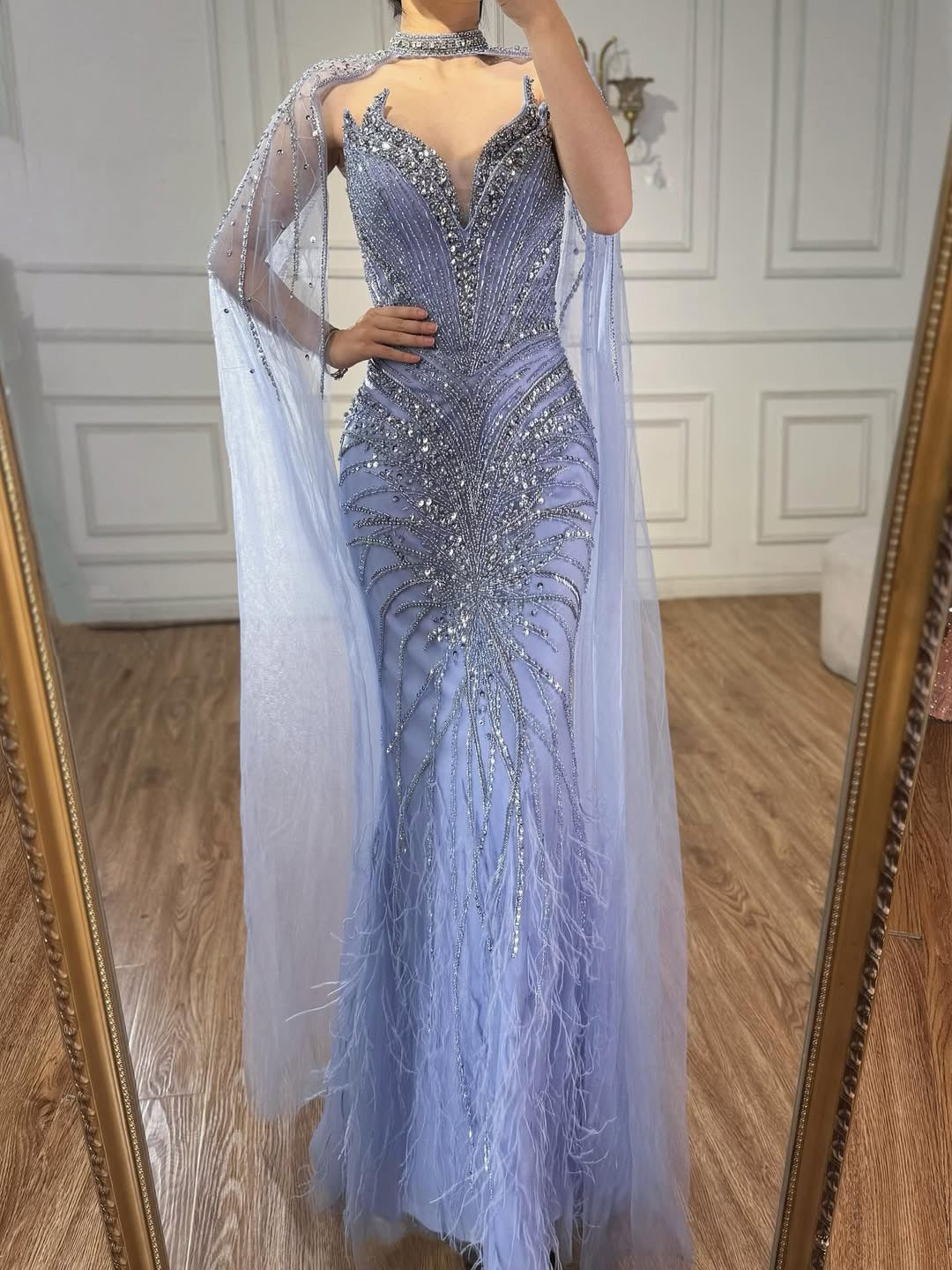 Akaber dress