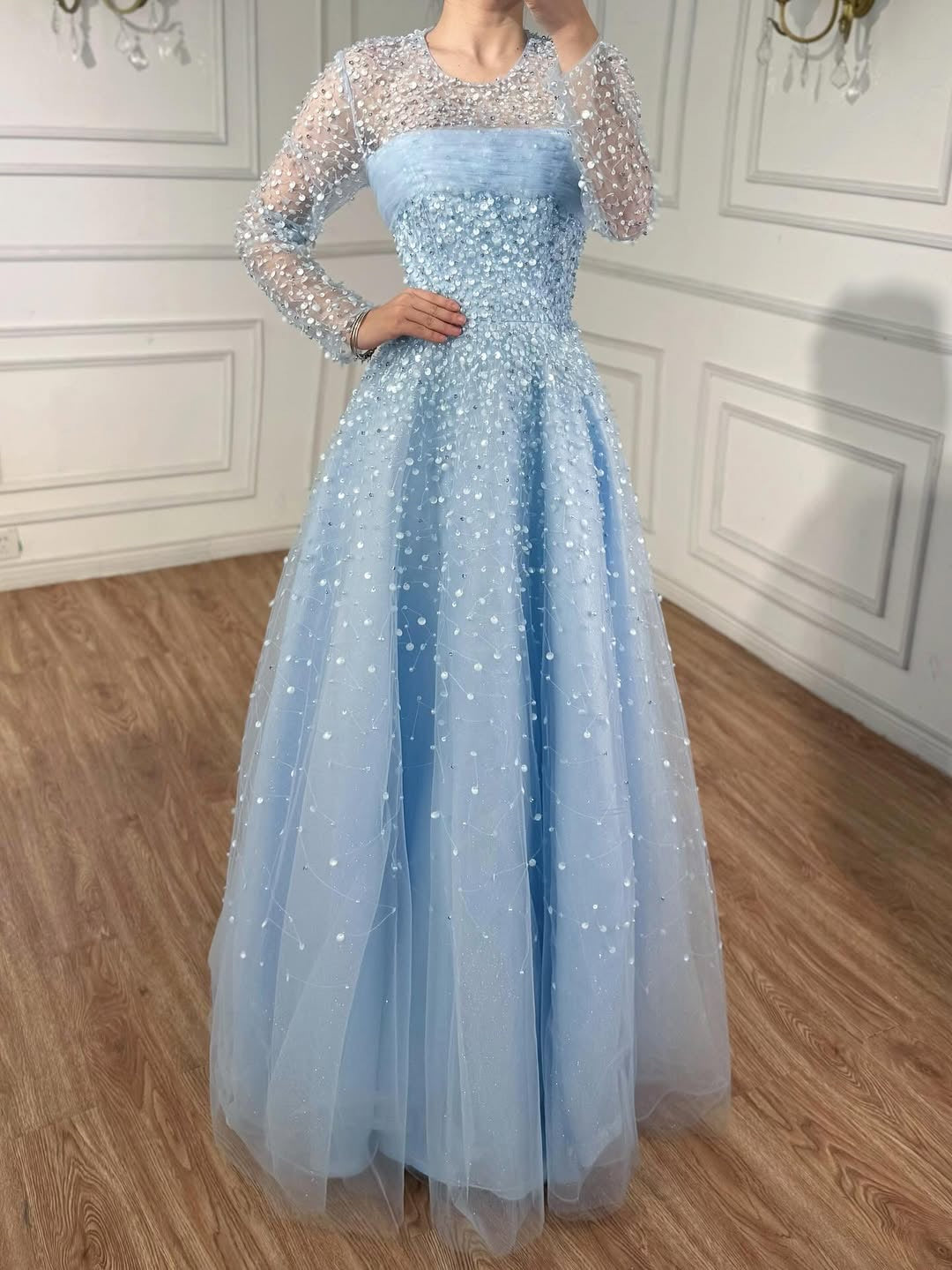 Akaber dress