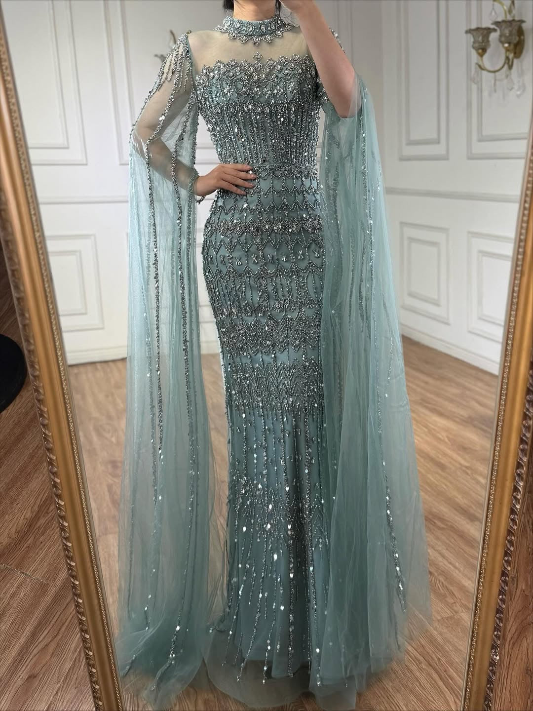 Akaber dress