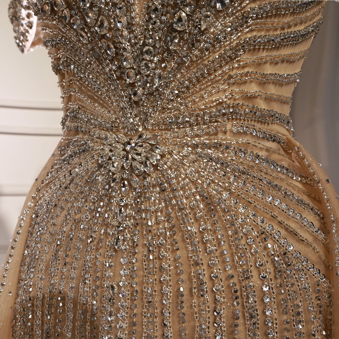 Akaber dress