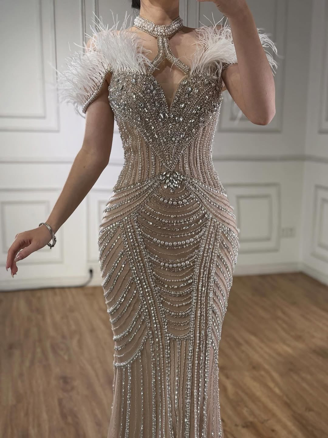Akaber dress
