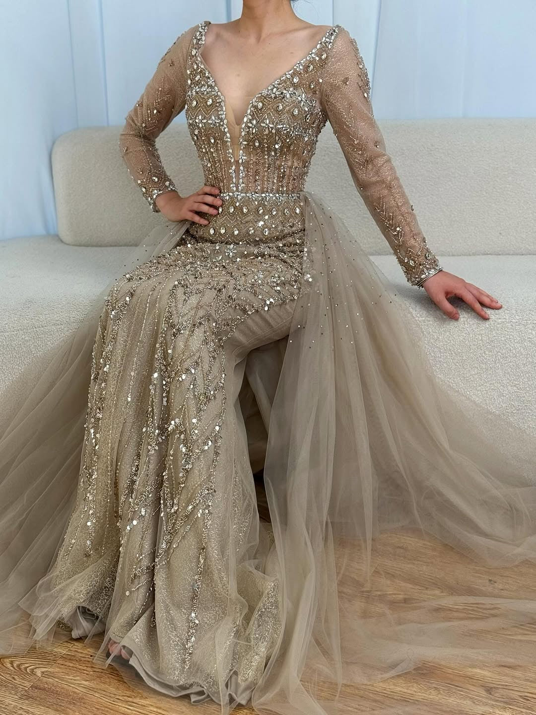 Akaber dress