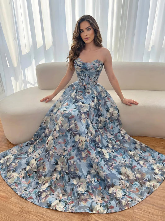 Akaber dress