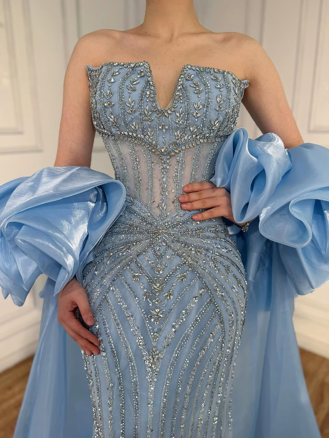 Akaber dress