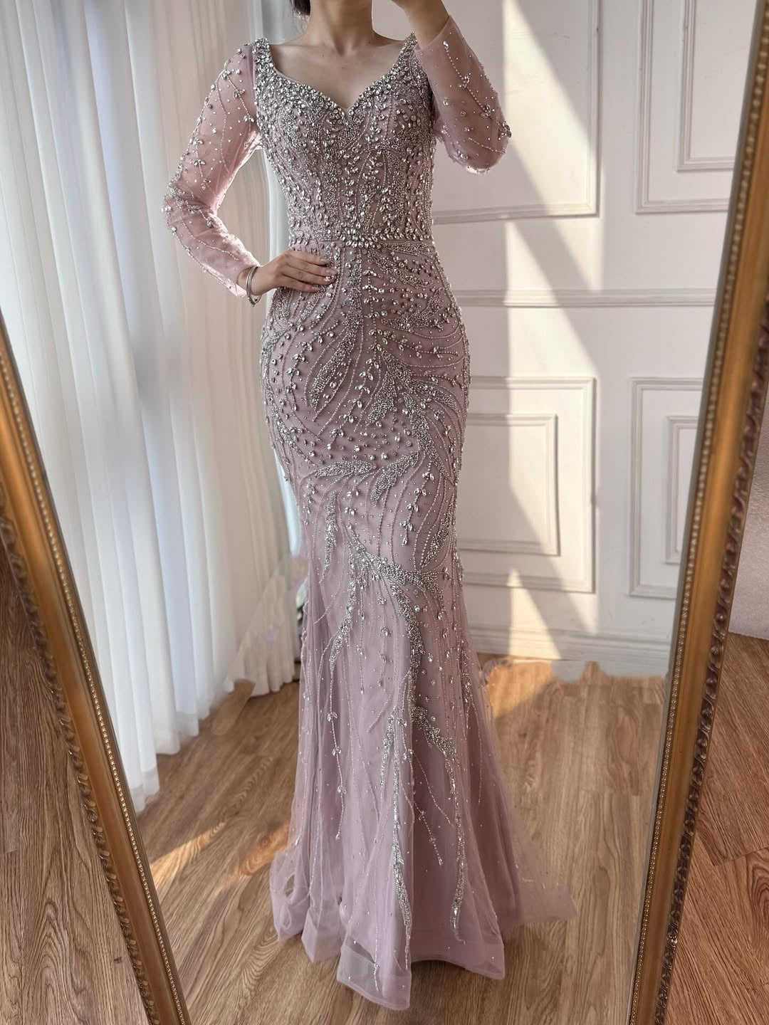 Akaber dress