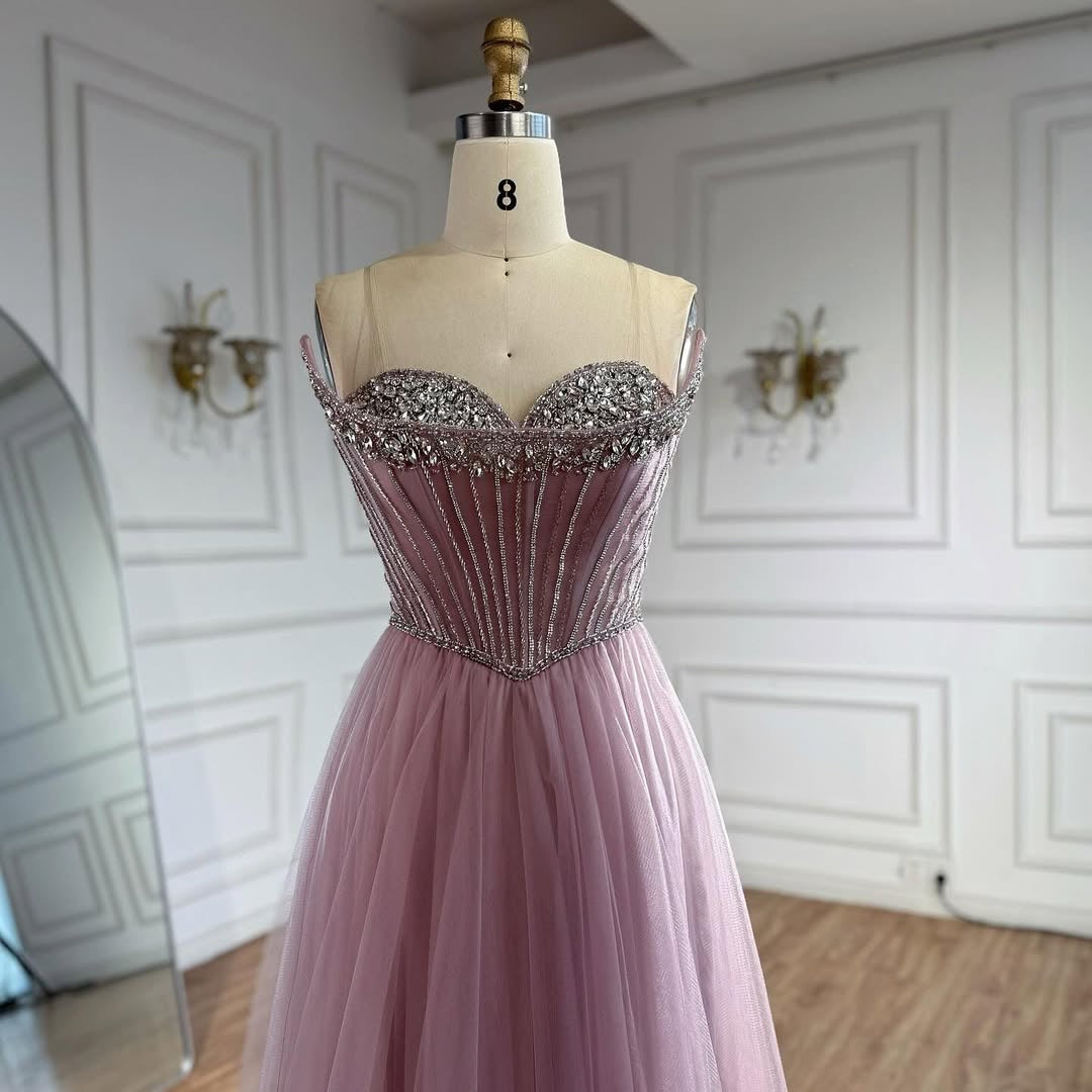 Akaber dress