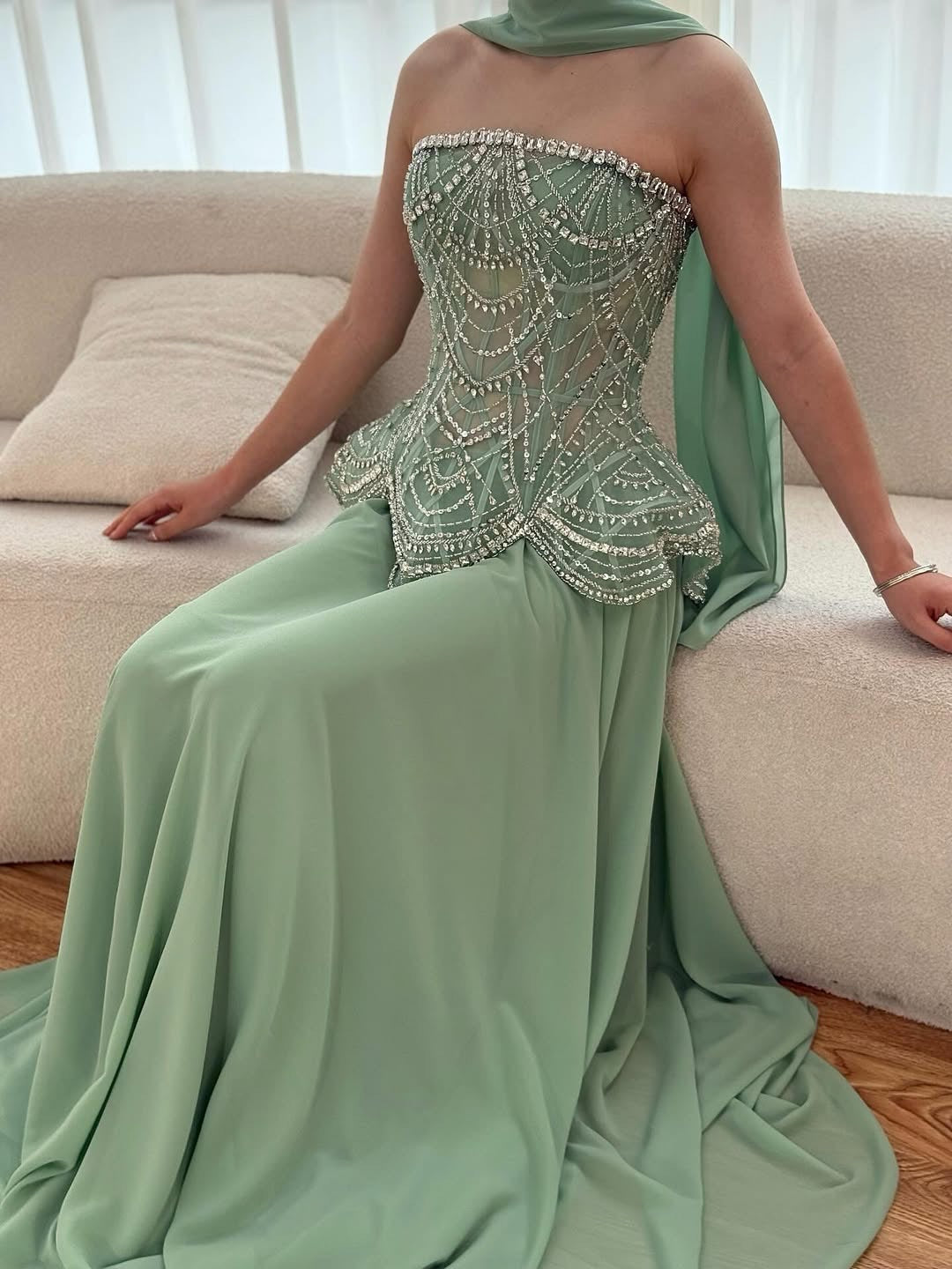 Akaber dress