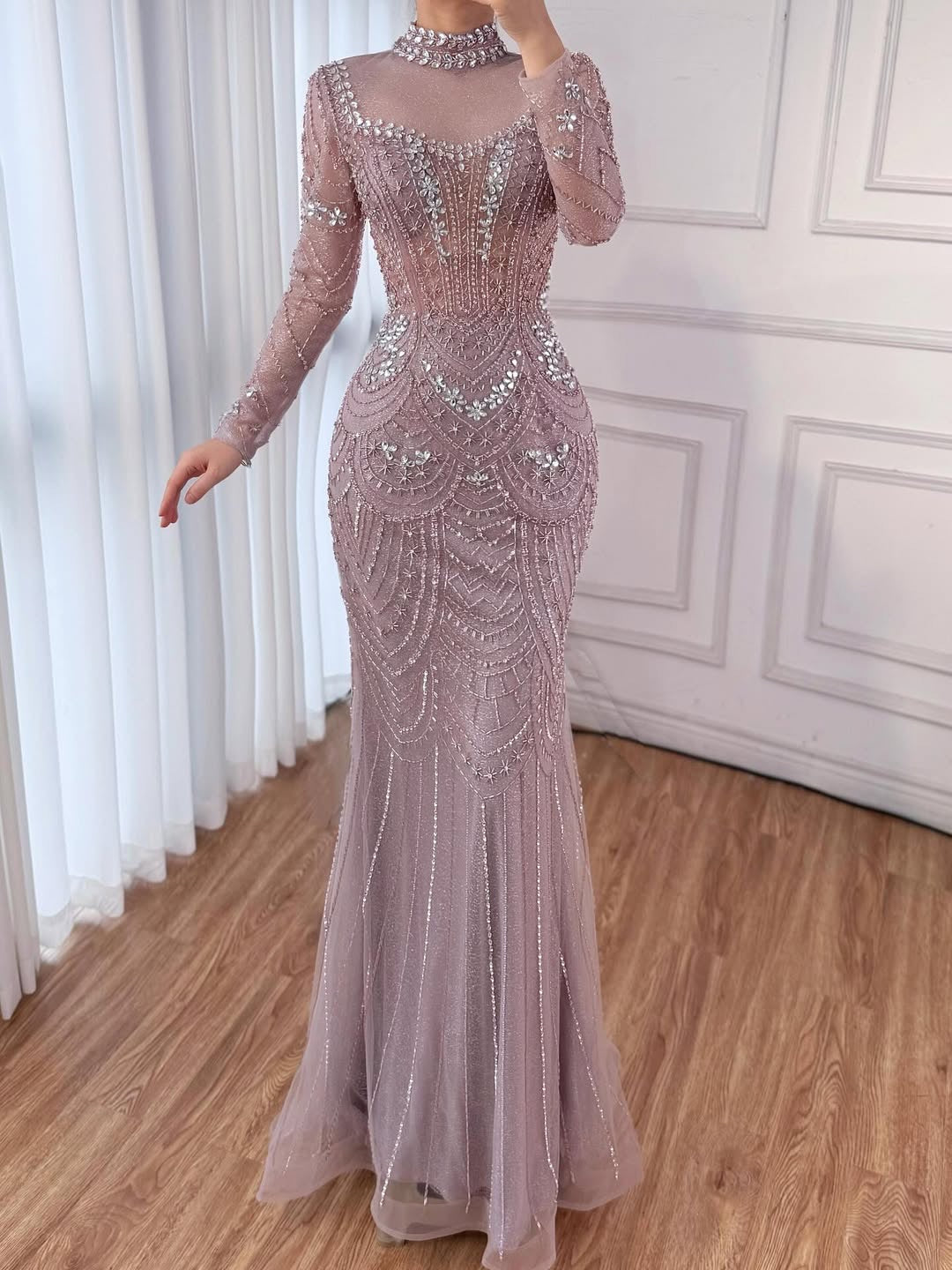 Akaber dress