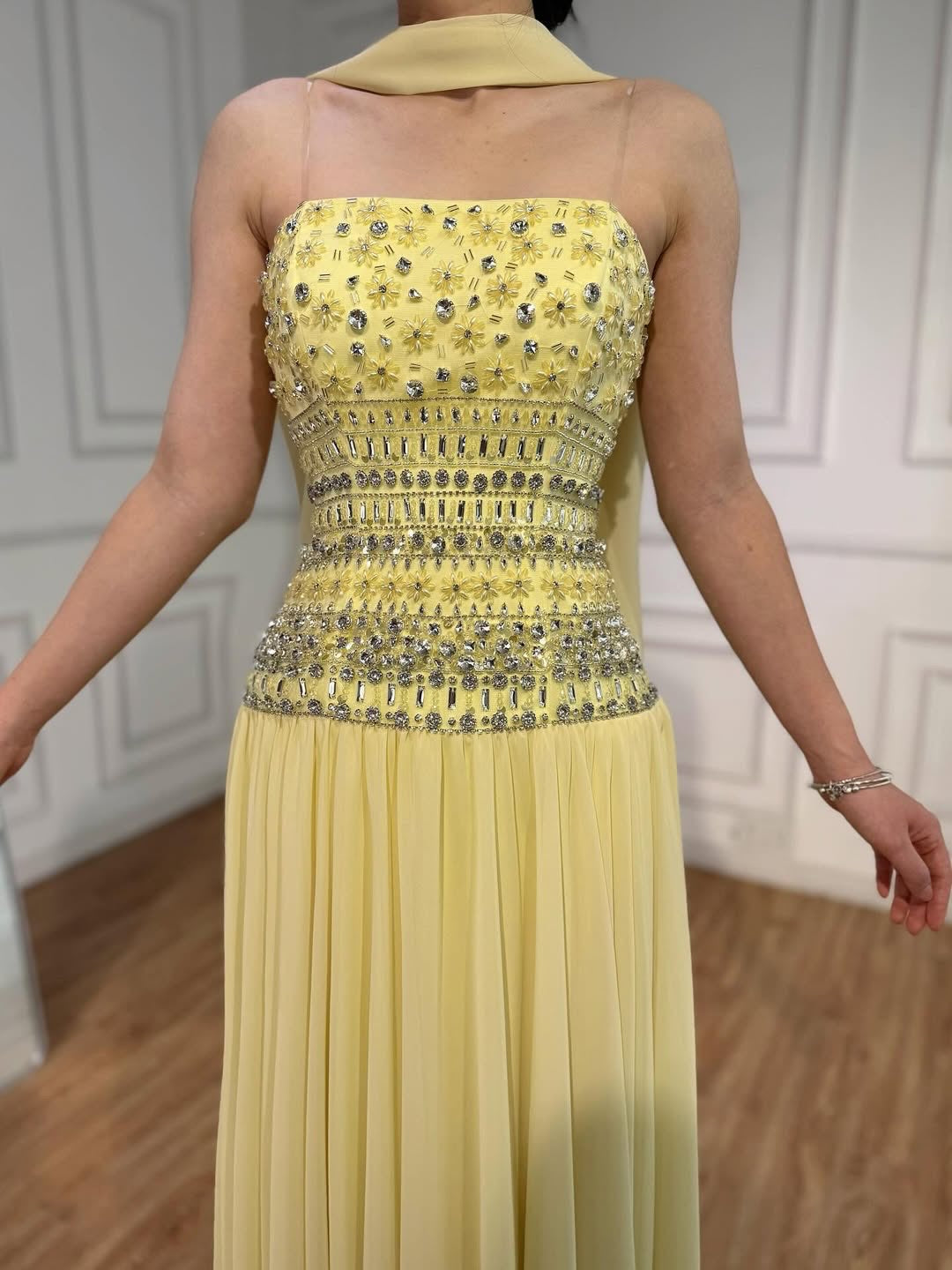 Akaber dress