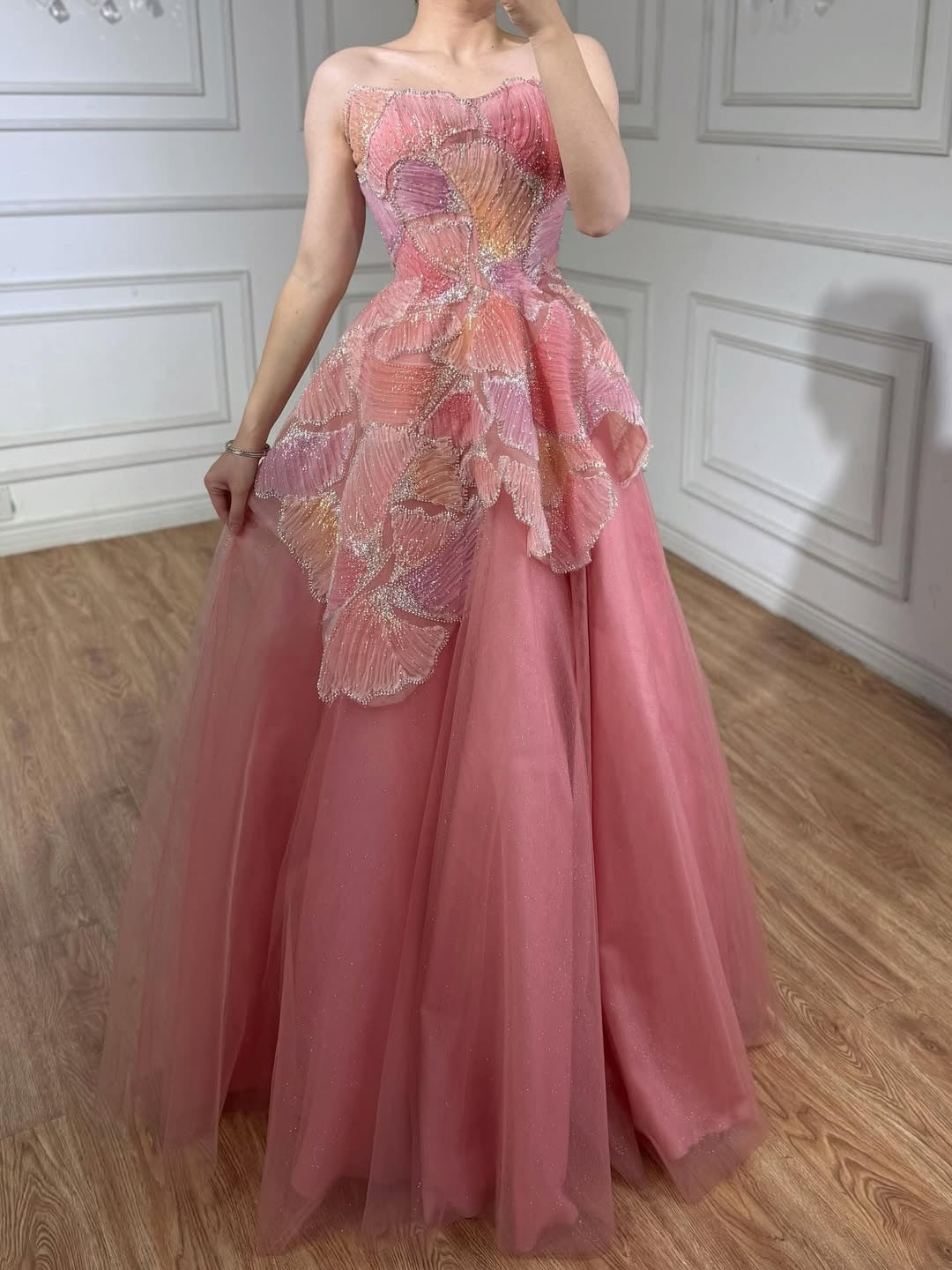Akaber dress