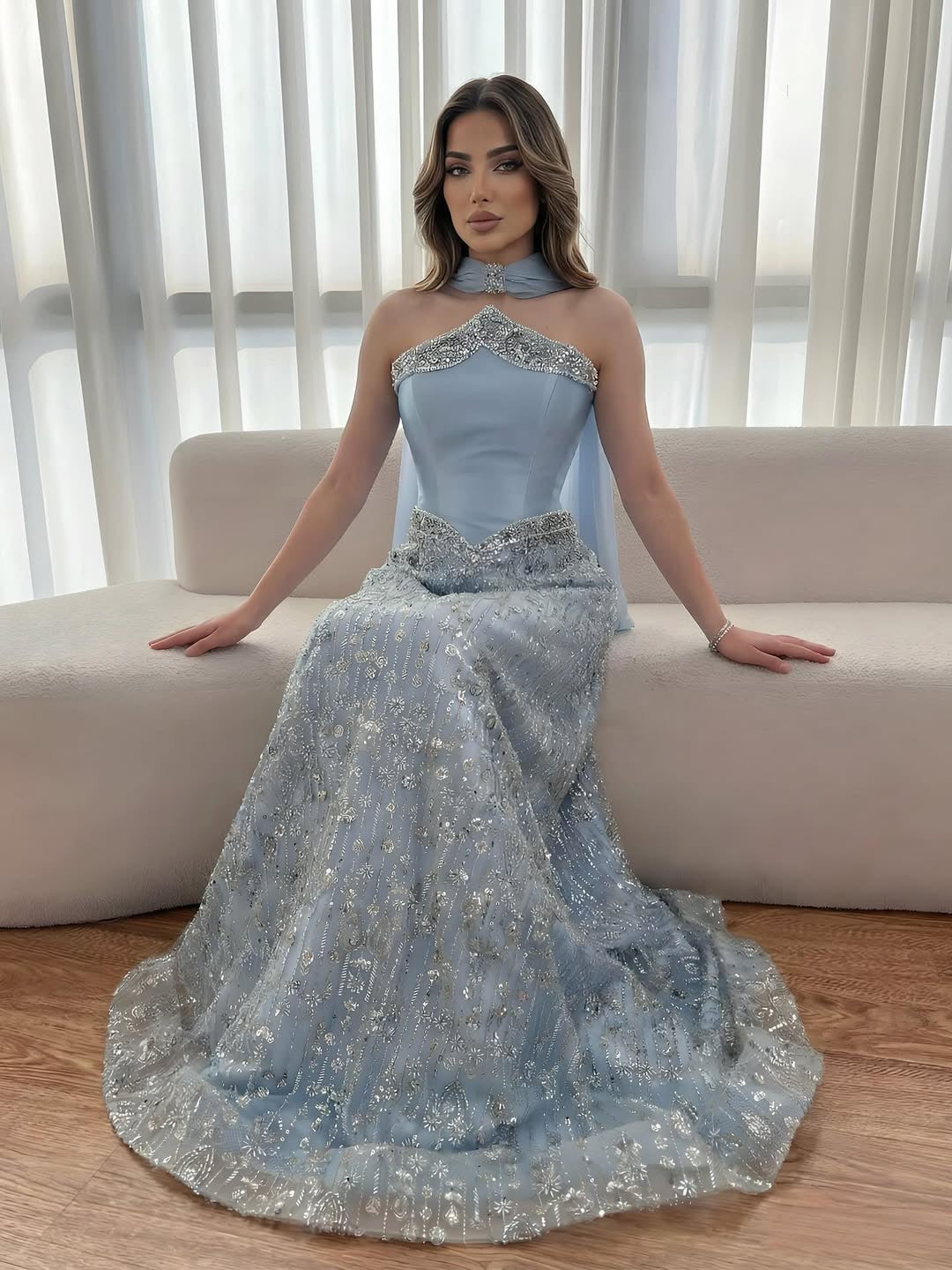 Akaber dress