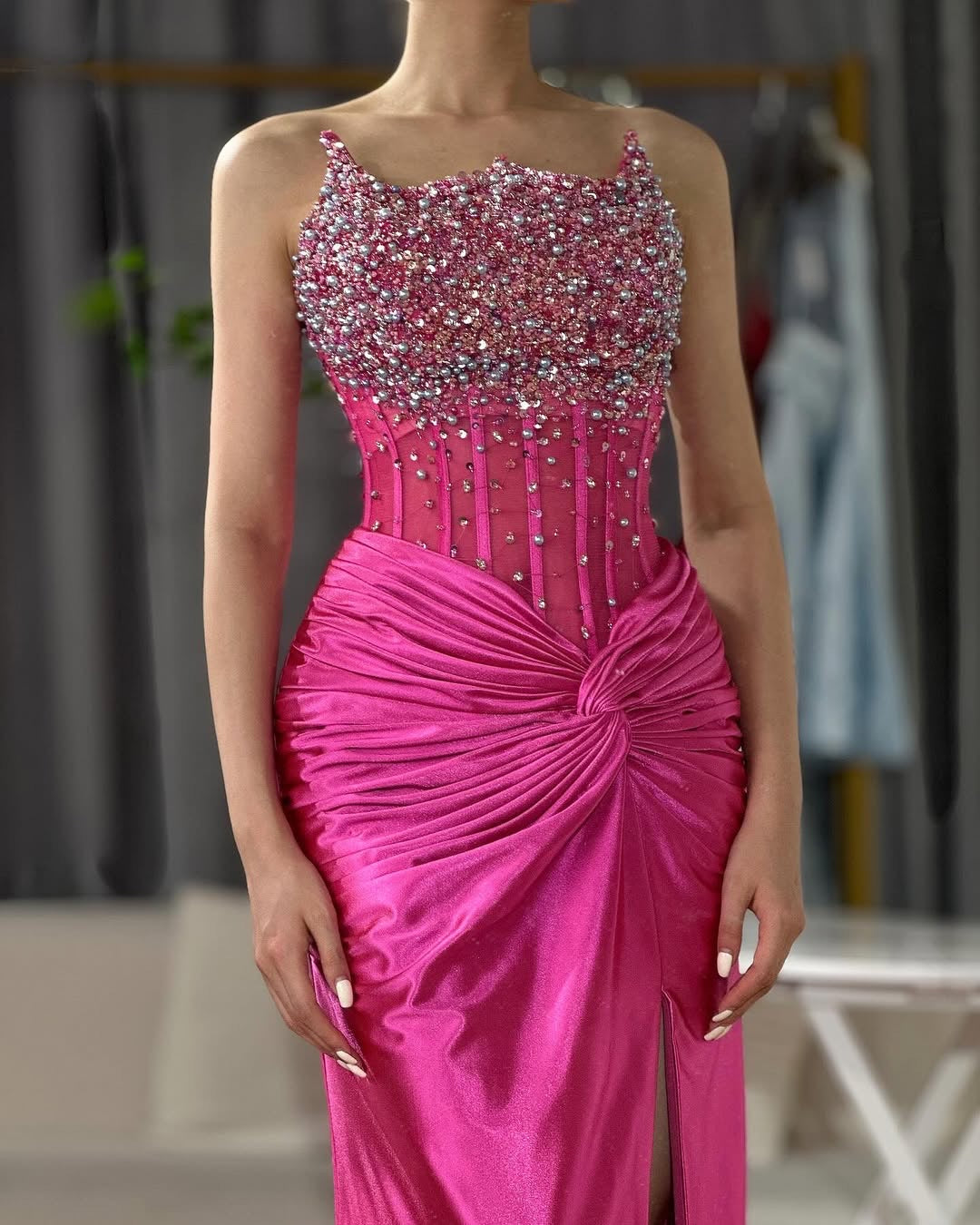 Akaber dress