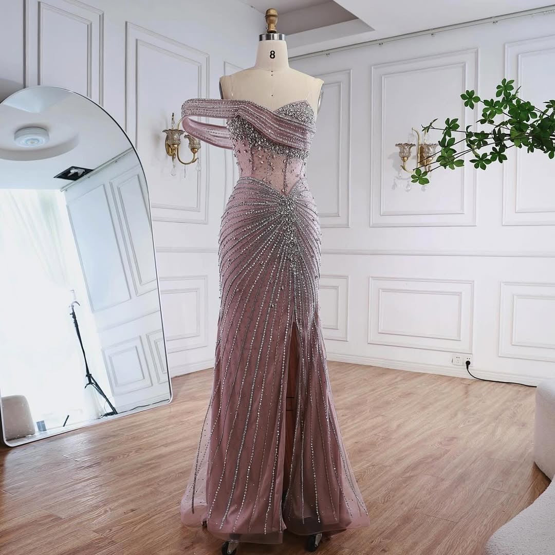 Akaber dress