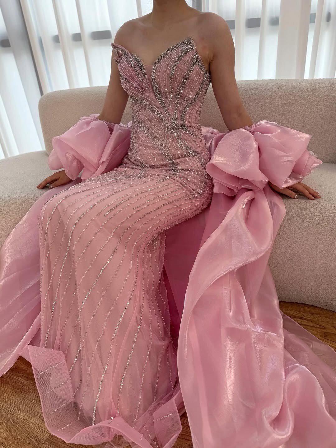 Akaber dress