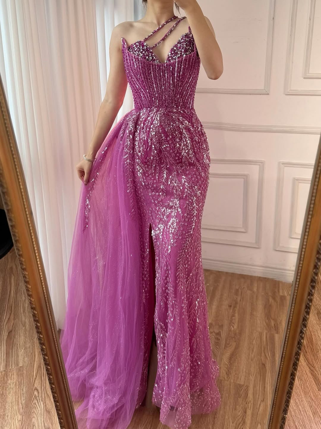 Akaber dress