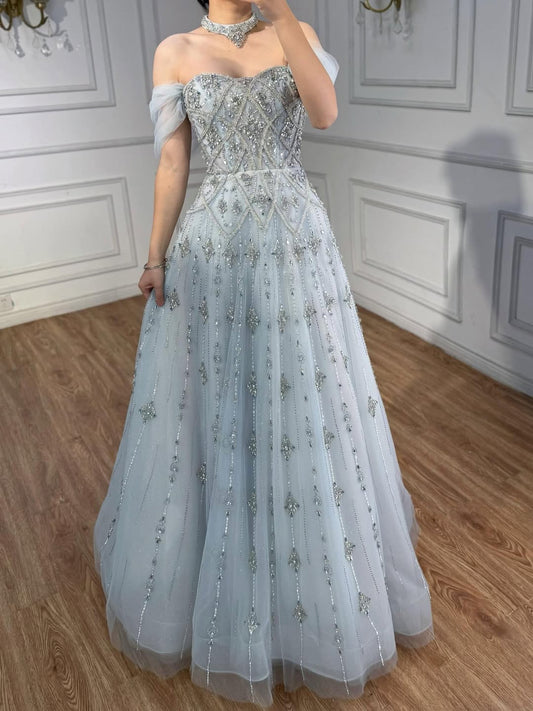 Akaber dress