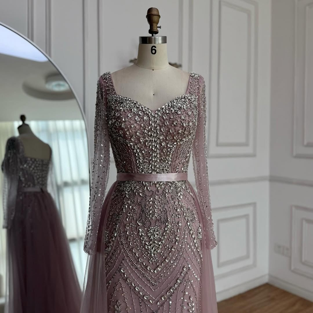 Akaber dress