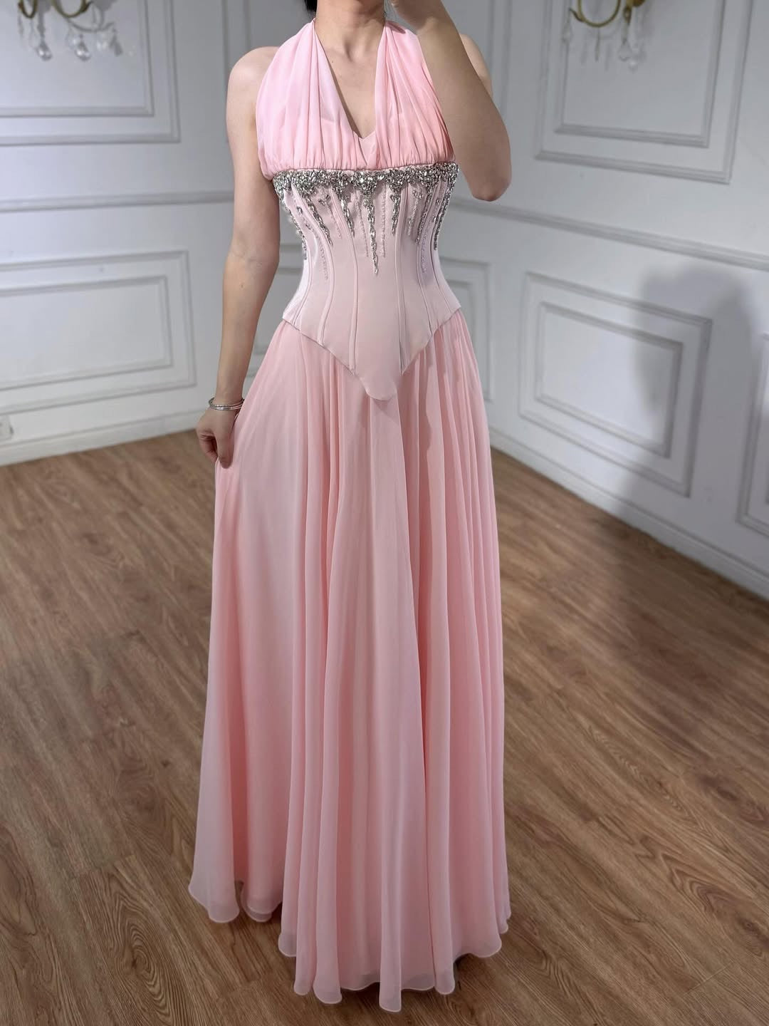 Akaber dress
