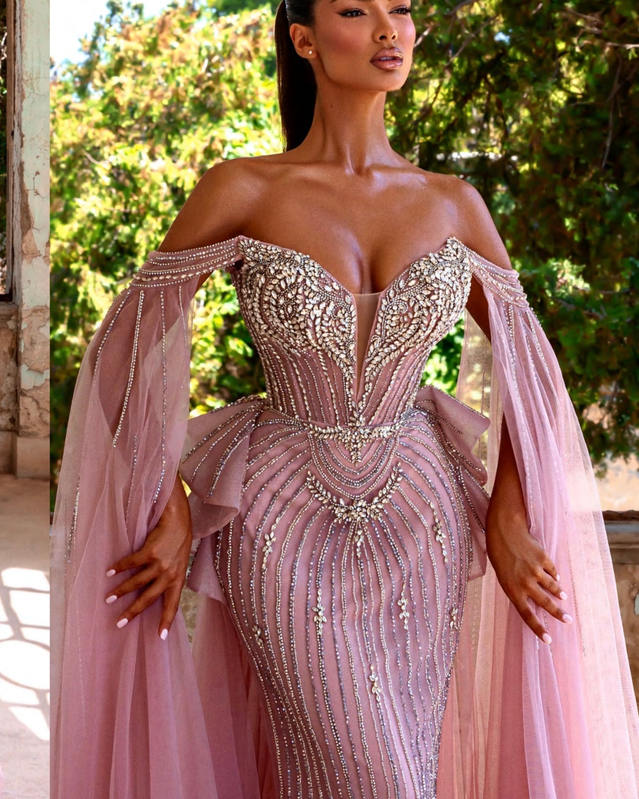 Elegant Long-Sleeve Dress Perfect for Any Party