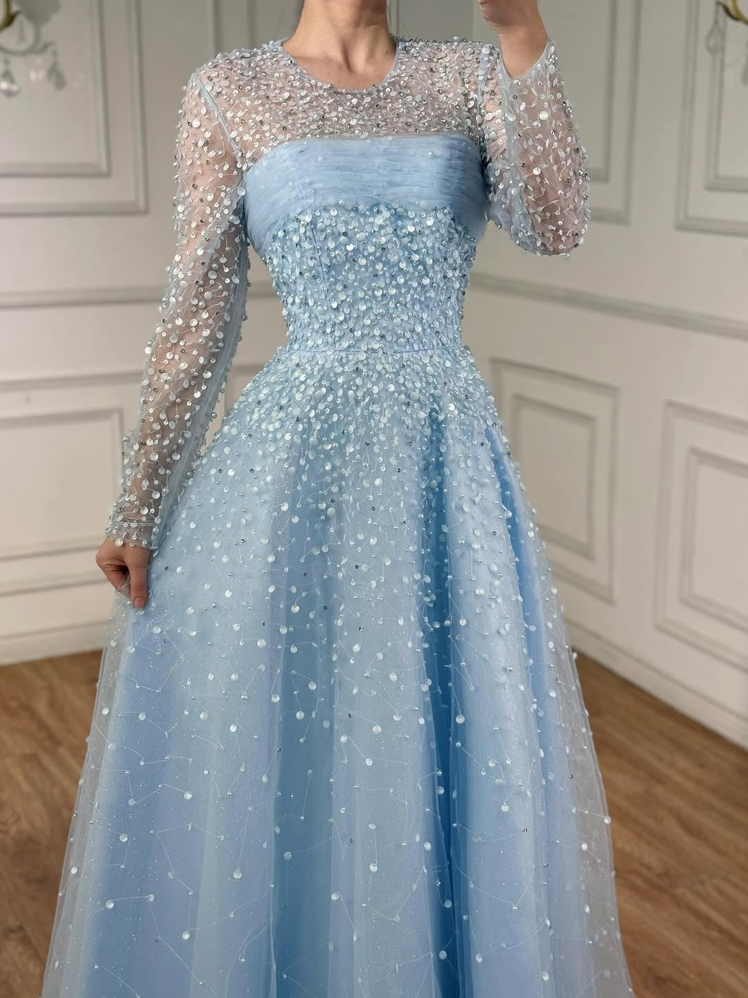 Akaber dress