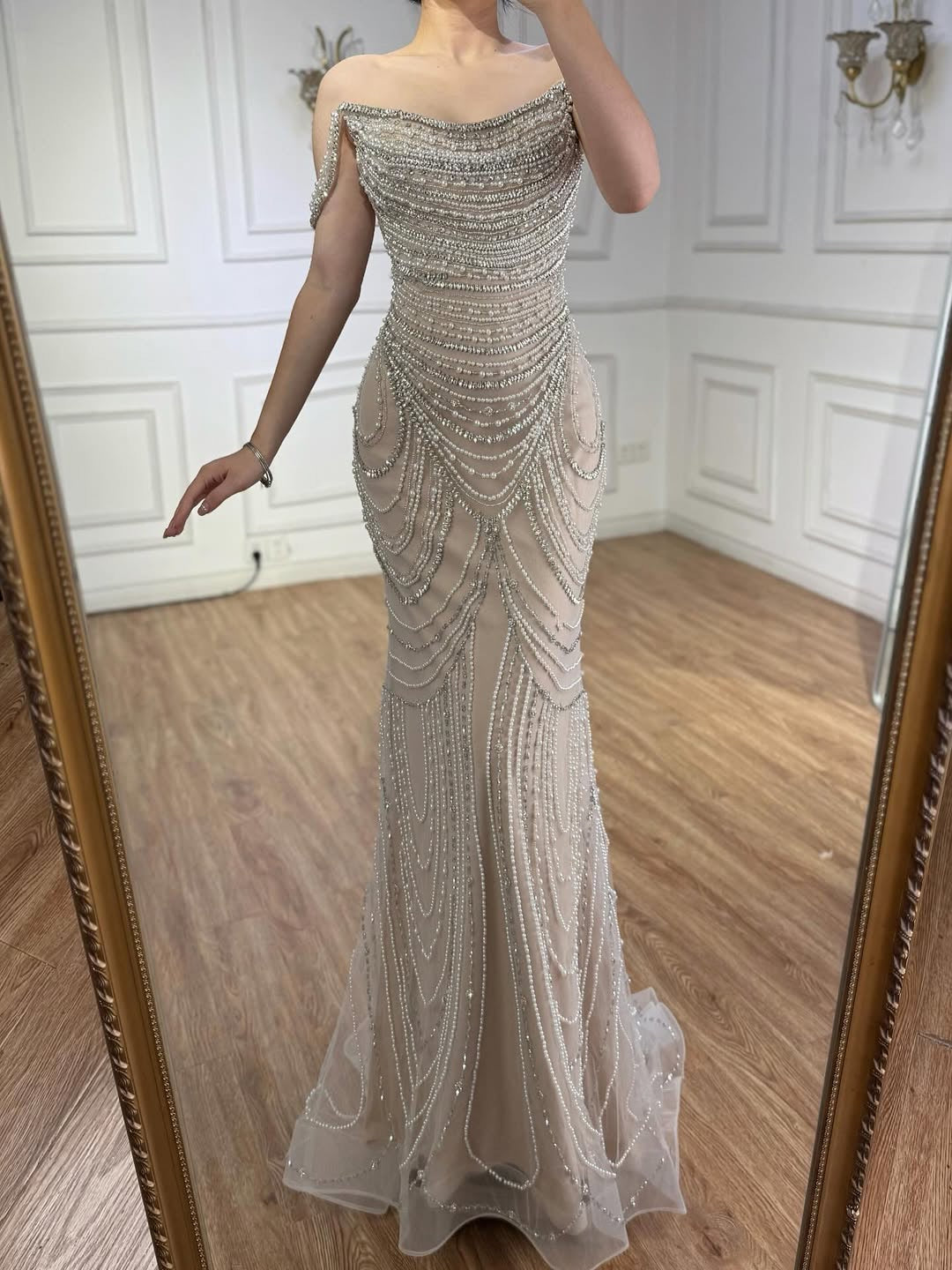 Akaber dress