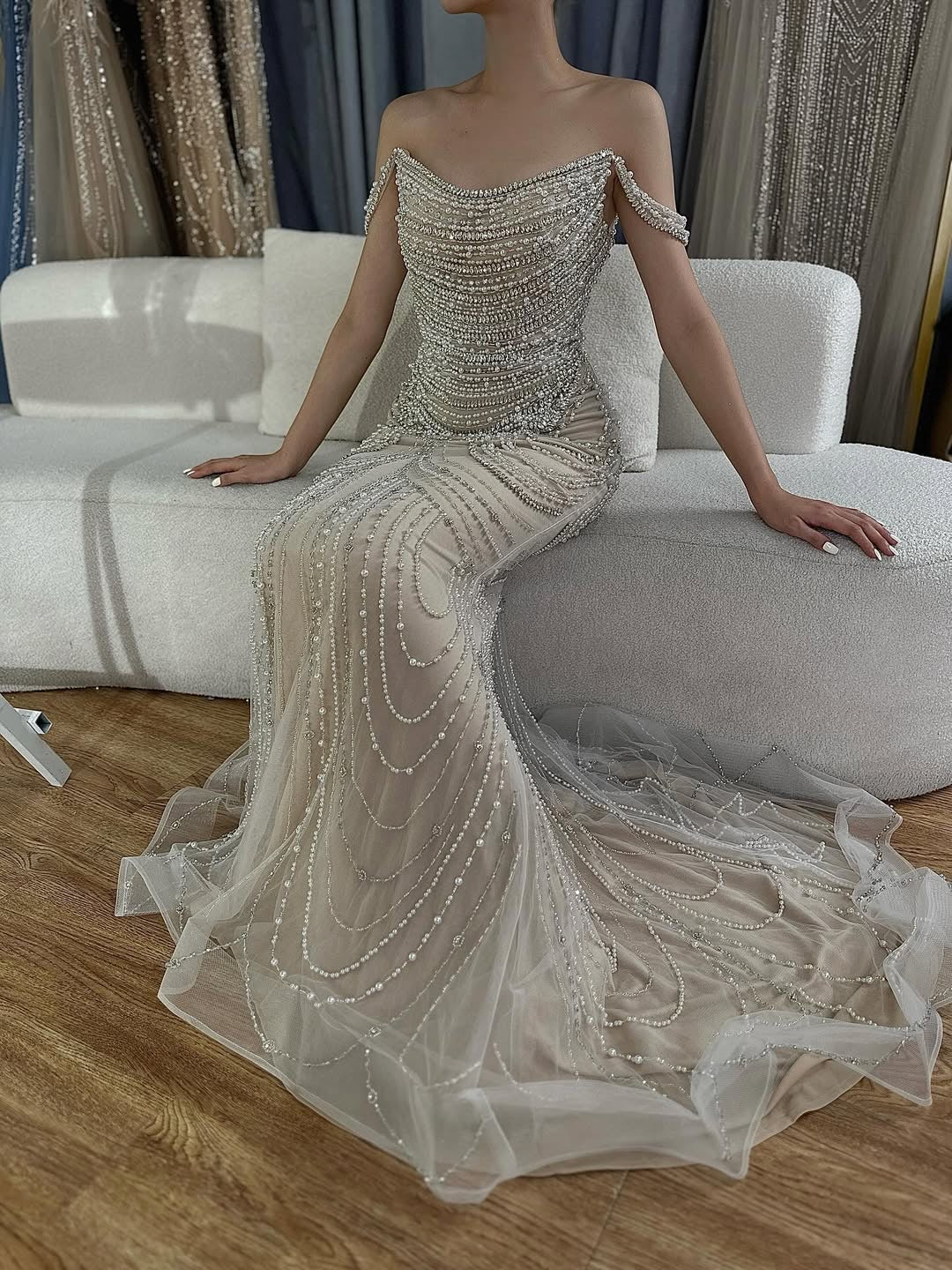 Akaber dress