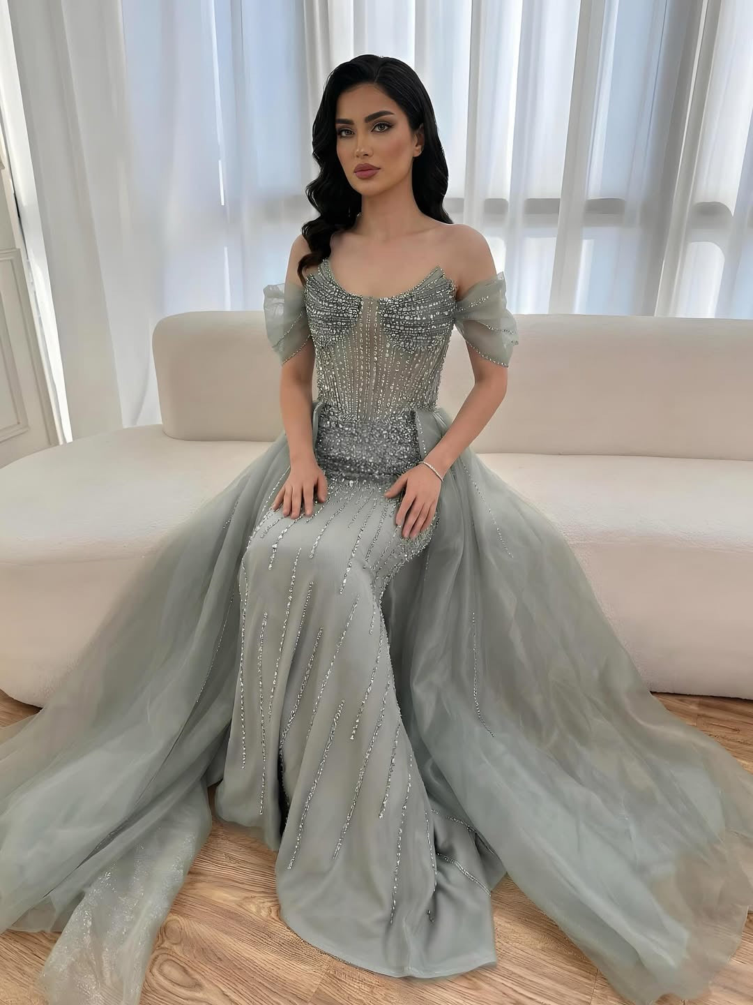 Akaber dress