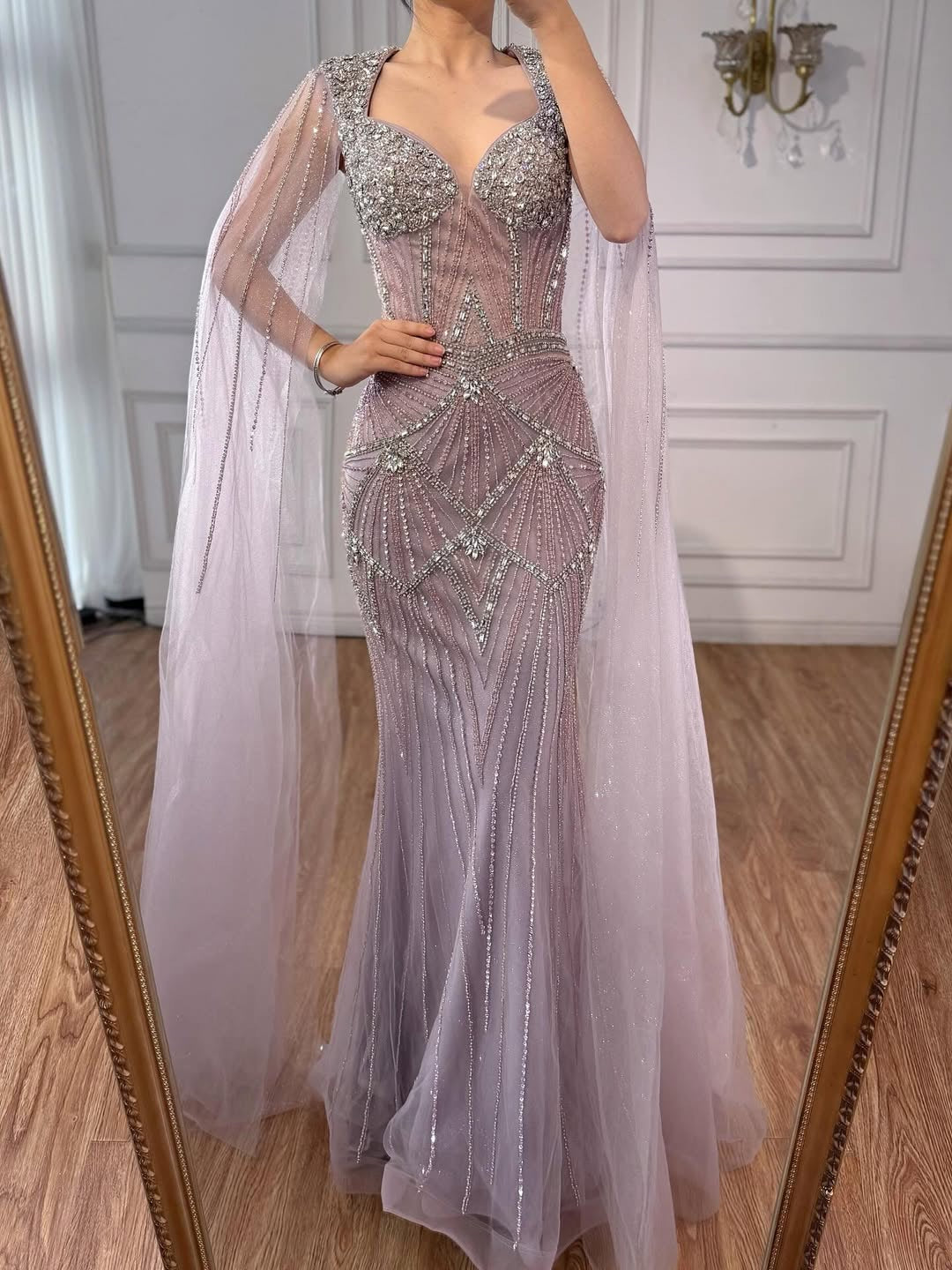 Akaber dress