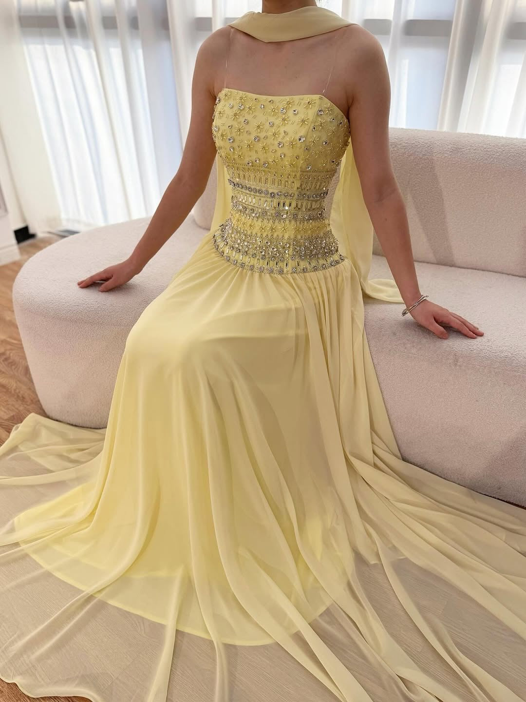 Akaber dress