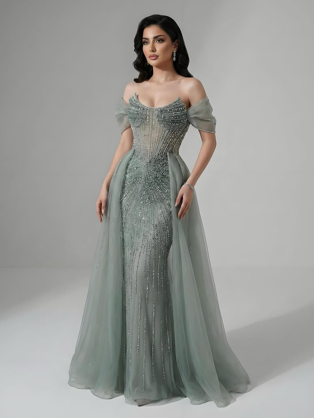 Akaber dress