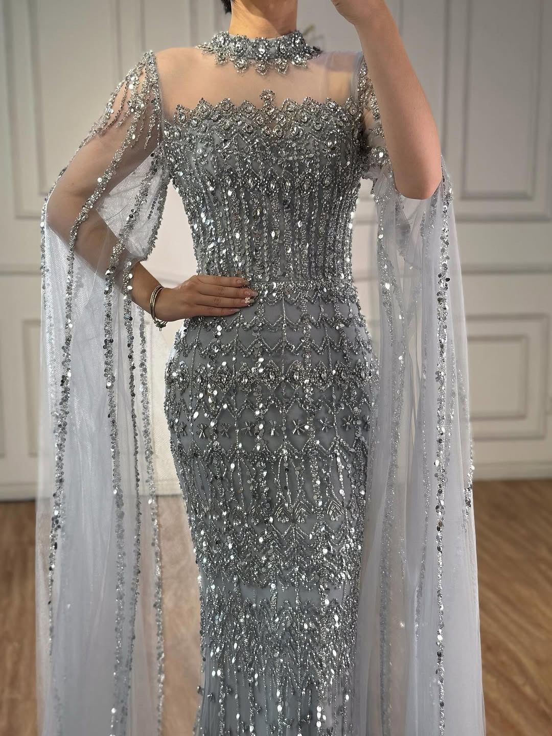 Akaber dress