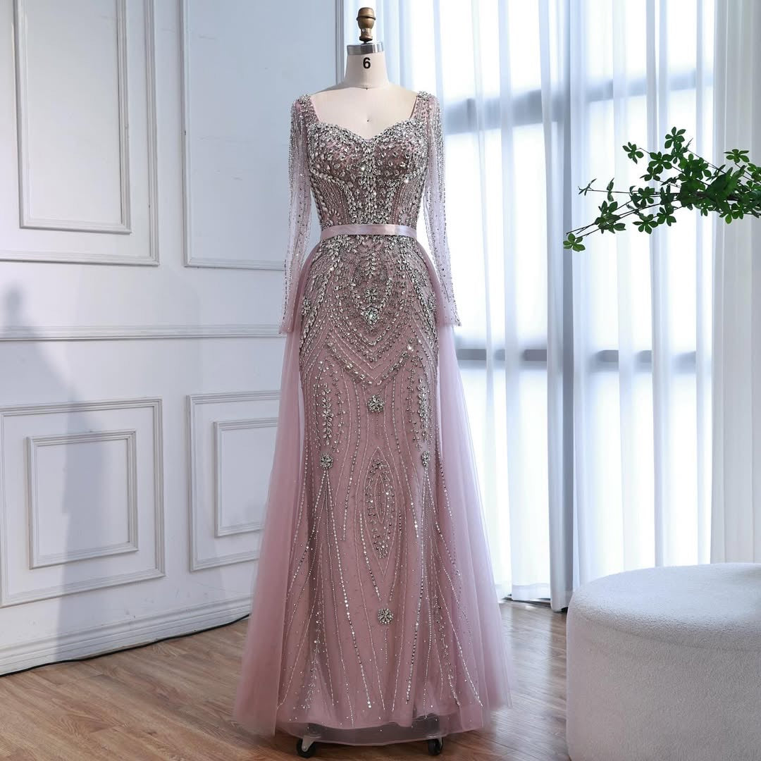 Akaber dress