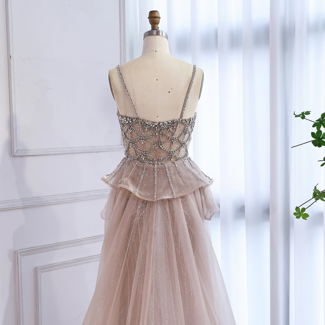 Akaber dress