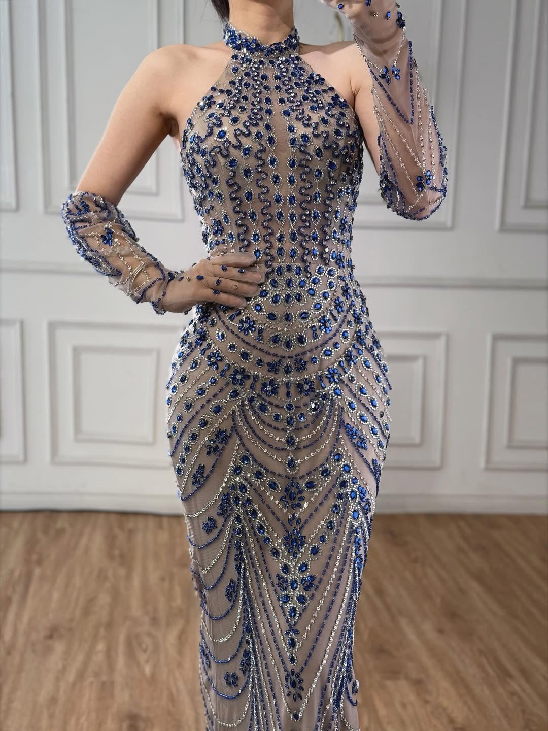 Akaber dress