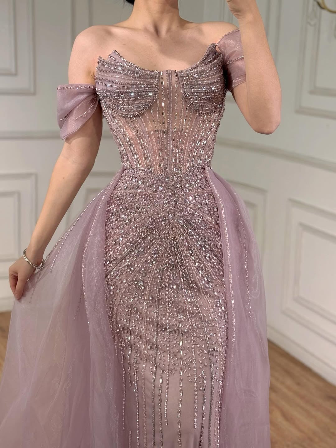 Akaber dress