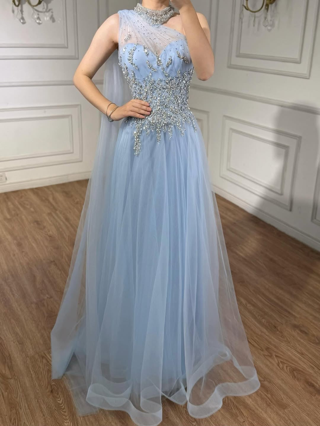 Akaber dress