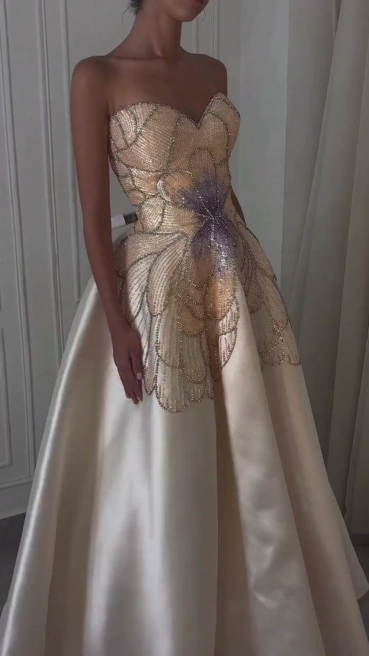 Akaber dress