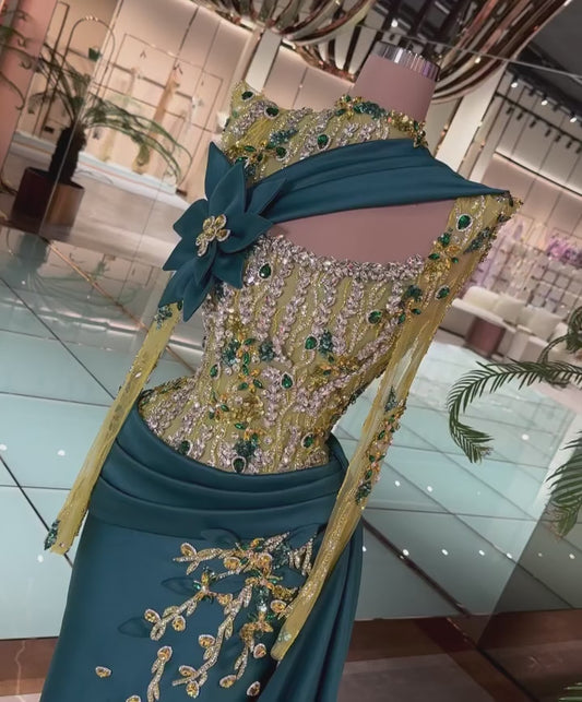 Vip Akber dress
